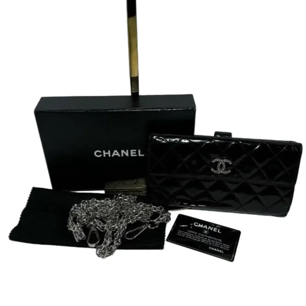 AUTHENTIC CHANEL PATENT LEATHER WALLET